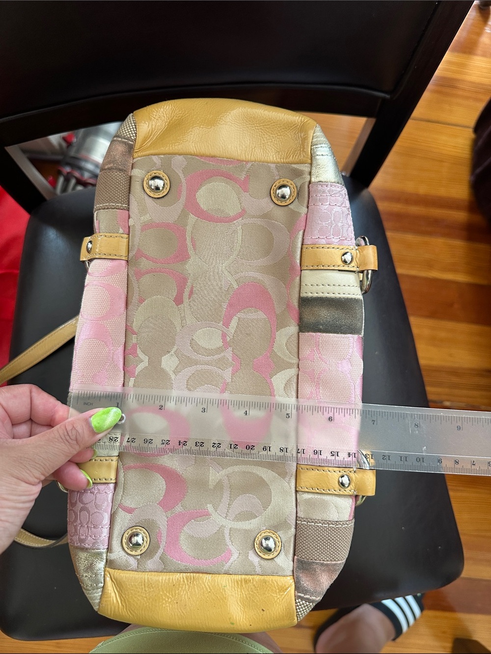 Coach Vintage Patchwork Shoulder Bag in Pink, Beige and Tan - Picture 10 of 11